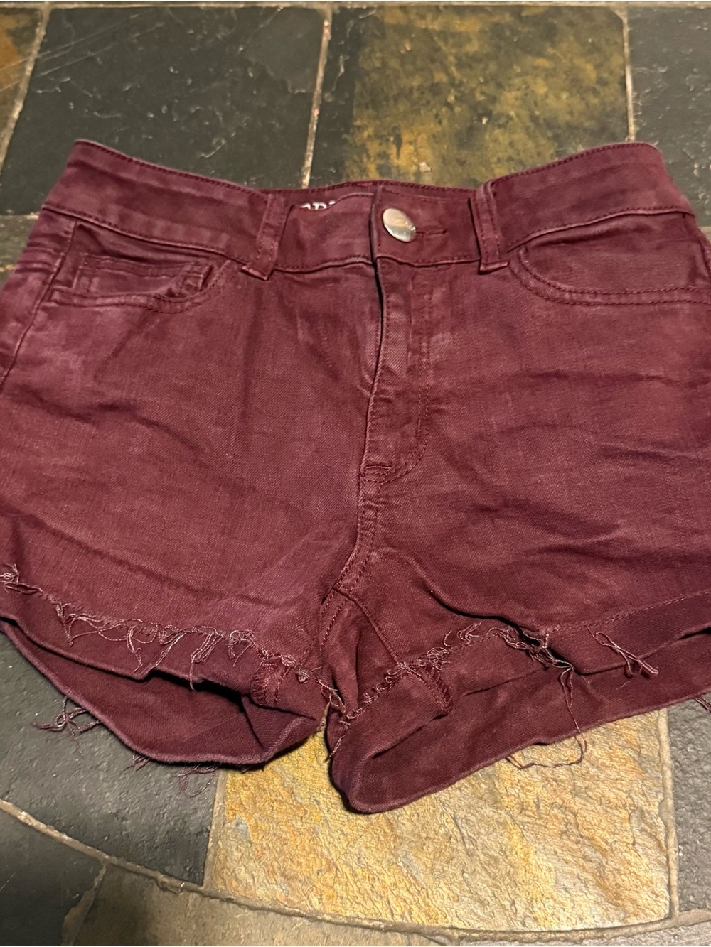 American Eagle Outfitters High-Waist Frayed Hem Shorts - Wine